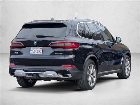 Certified 2023 BMW X5 xDrive40i image 5