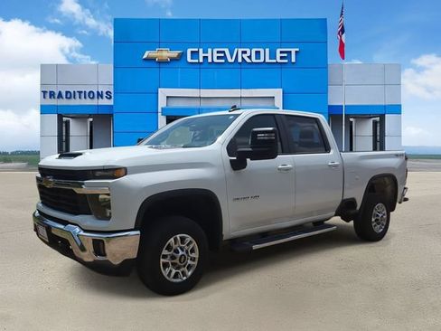 Certified 2025 Chevrolet Silverado 2500 LT w/ Convenience Package AWD/4WD image 5