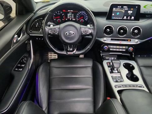 Used 2020 Kia Stinger GT2 AWD/4WD image 36