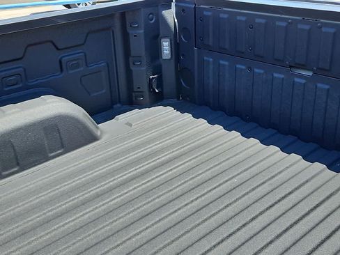 Used 2026 Chevrolet Silverado 1500 ZR2 AWD/4WD image 23
