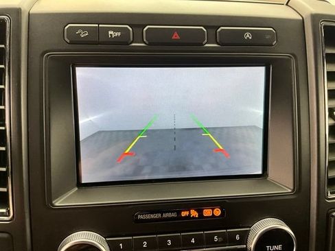Used 2018 Ford Expedition Max Limited AWD/4WD image 5