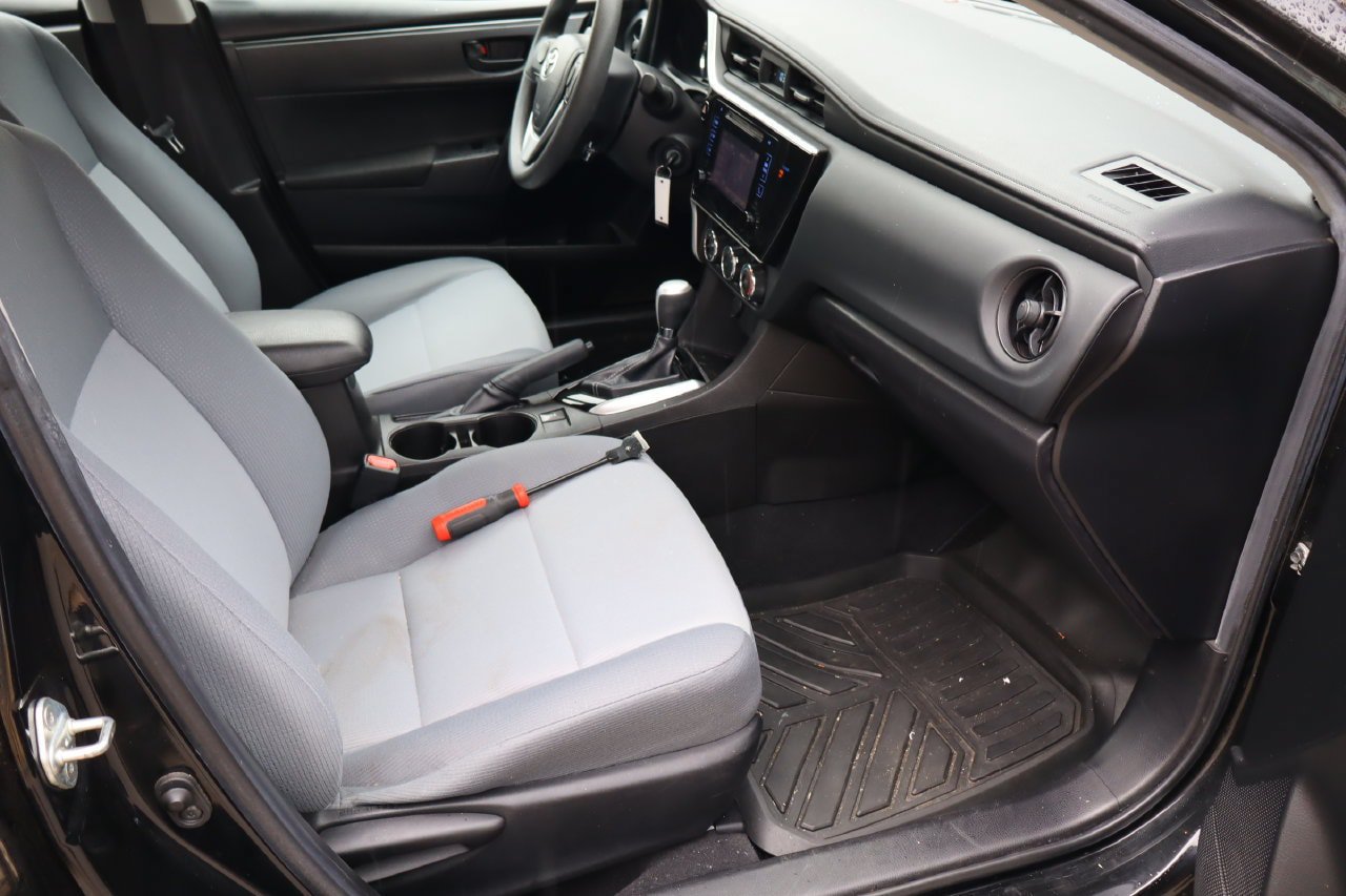 Used 2019 Toyota Corolla L FWD image 15
