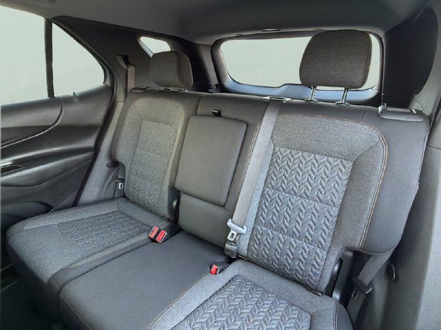 Used 2023 Chevrolet Equinox LT AWD/4WD image 18