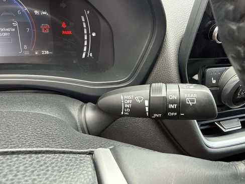 Used 2024 Toyota Grand Highlander FWD image 40