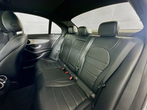 Used 2018 Mercedes-Benz C 300 Sedan image 29