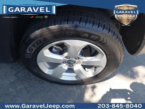 Used 2019 Jeep Compass Latitude w/ Popular Equipment Group AWD/4WD image 24
