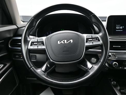 Used 2022 Kia Telluride S FWD image 15