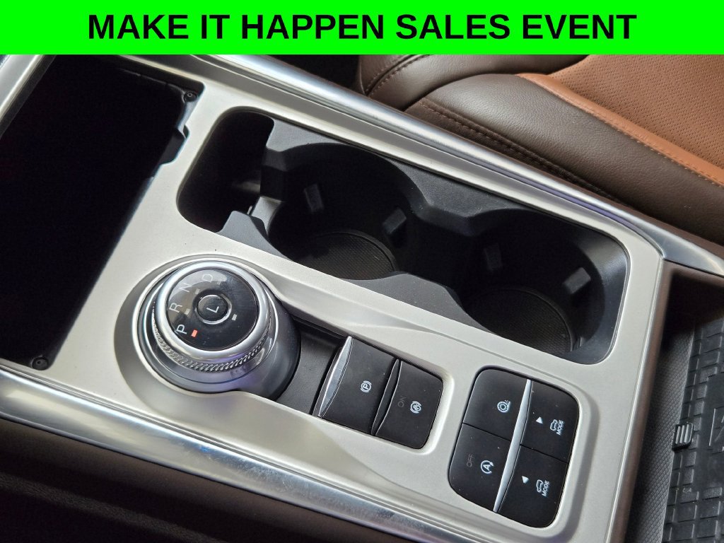 Used 2023 Ford Explorer King Ranch w/ Technology Package RWD image 19