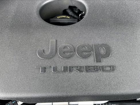 New 2026 Jeep Grand Cherokee Altitude RWD image 19