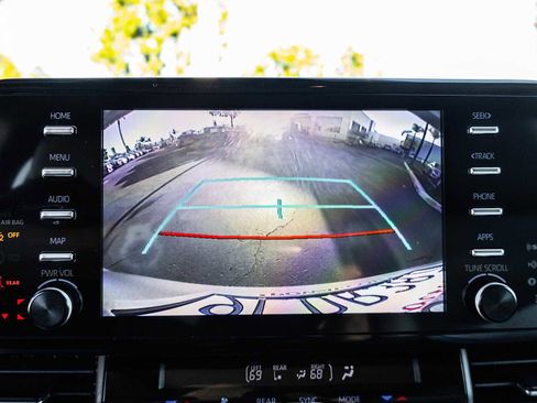 Certified 2024 Toyota Sienna XLE image 44