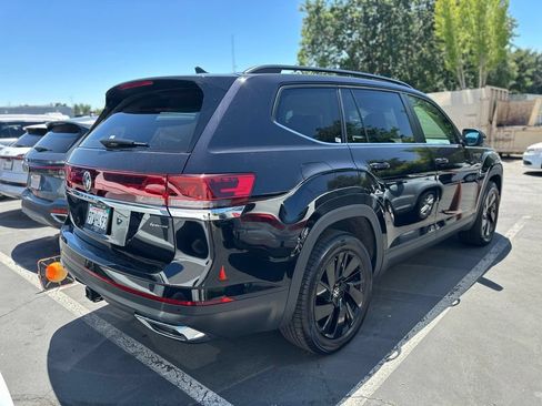 Used 2026 Volkswagen Atlas SE w/ Panoramic Sunroof Package AWD/4WD image 5