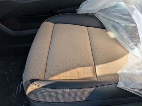 New 2026 Chevrolet Equinox ACTIV w/ Convenience Package III image 23