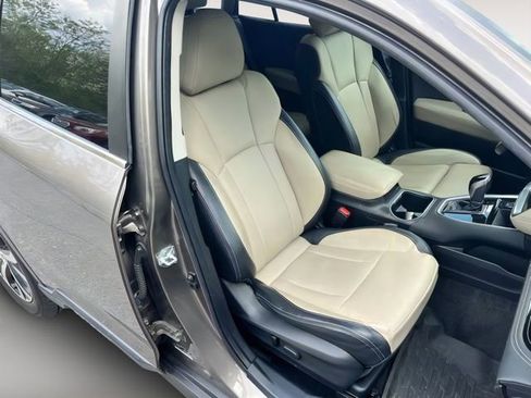 Used 2021 Subaru Outback Limited AWD/4WD image 15