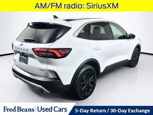 Certified 2023 Ford Escape Active AWD/4WD image 9