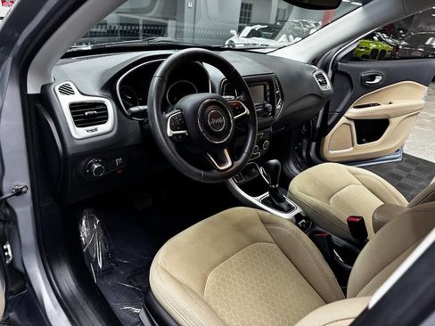 Used 2018 Jeep Compass Sport FWD image 37