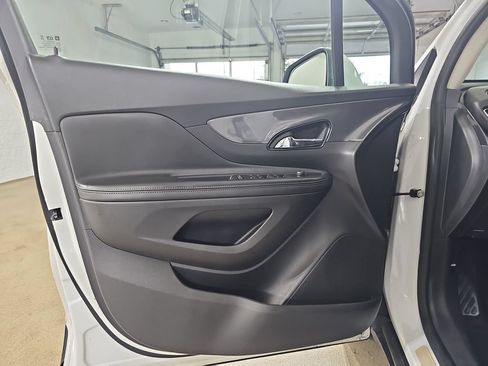 Used 2019 Buick Encore Preferred FWD image 31
