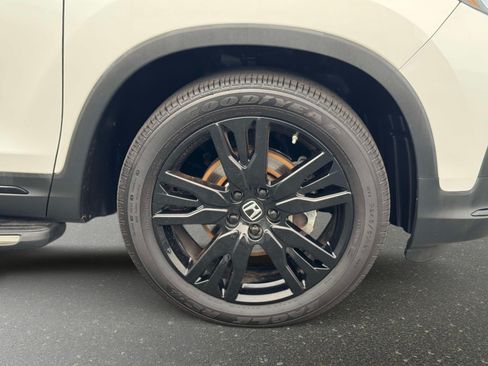 Used 2021 Honda Pilot Black Edition image 8