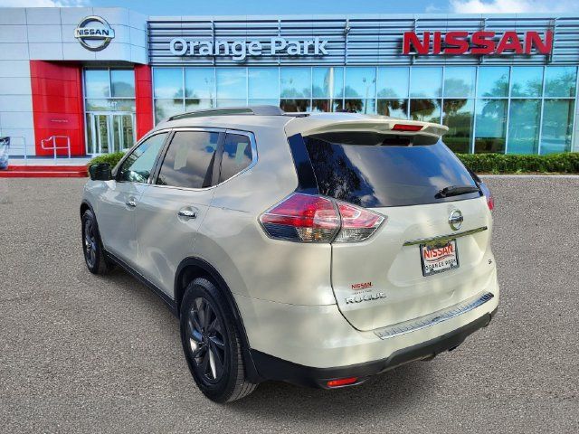 Used 2016 Nissan Rogue SL FWD image 3