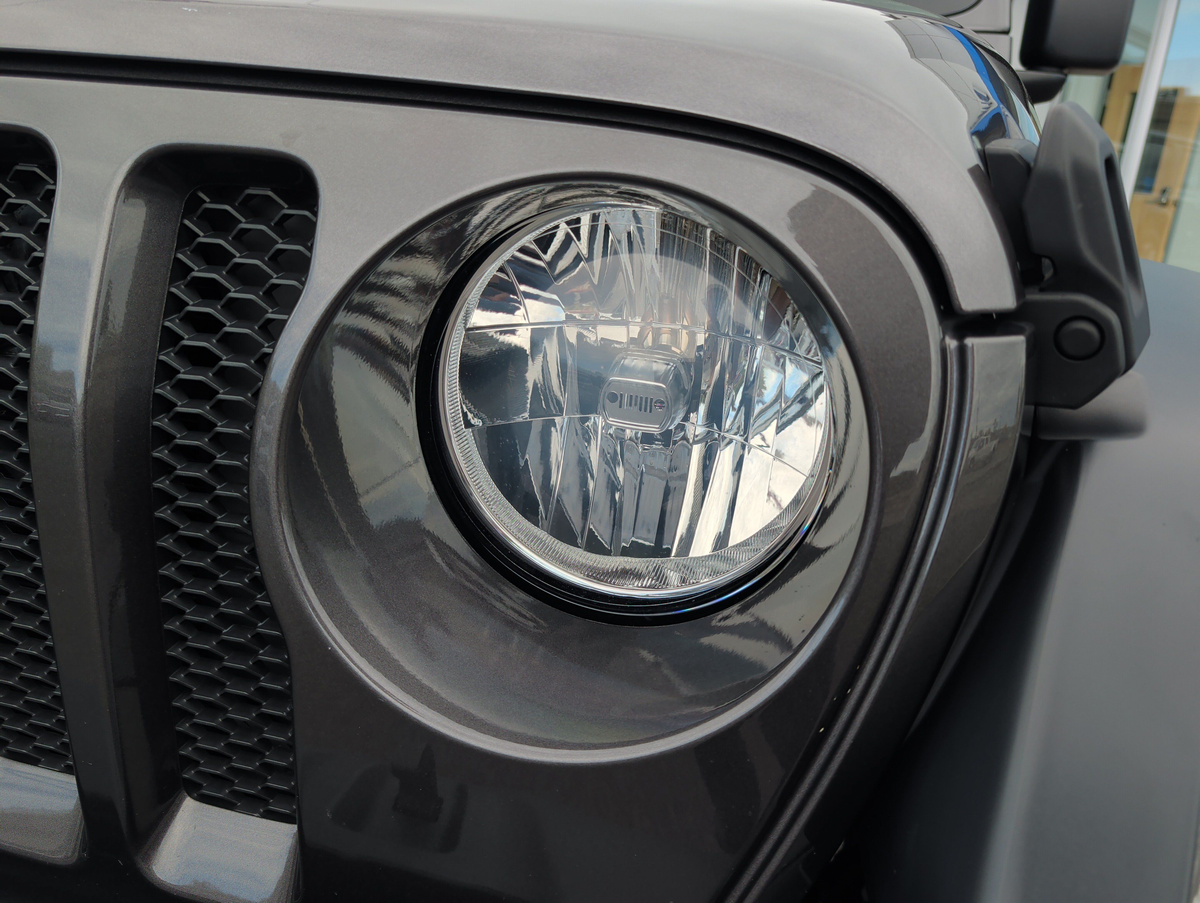 Used 2022 Jeep Wrangler Unlimited Sport AWD/4WD image 9