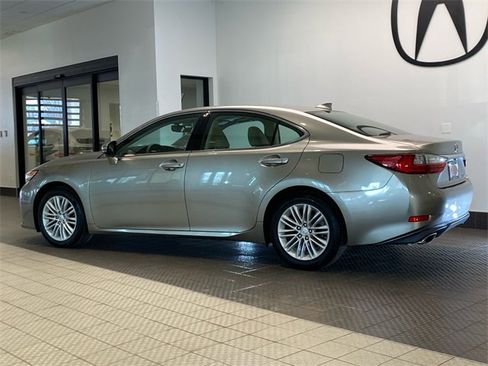 Used 2016 Lexus ES 350 image 4
