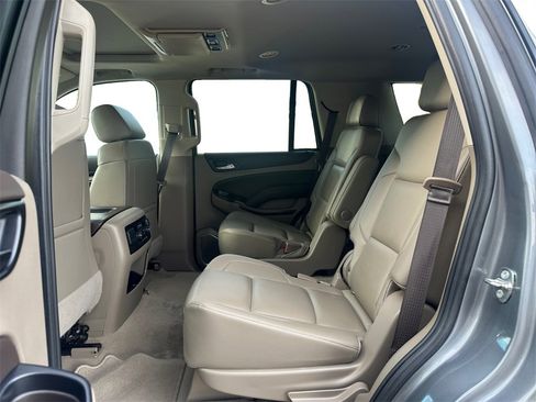 Used 2020 Chevrolet Tahoe LT image 16