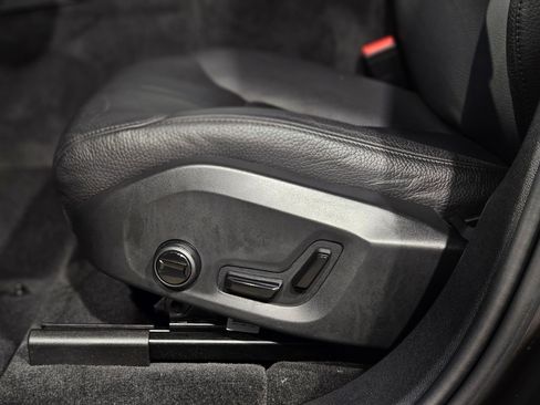 Used 2024 Volvo XC60 B5 Plus image 22