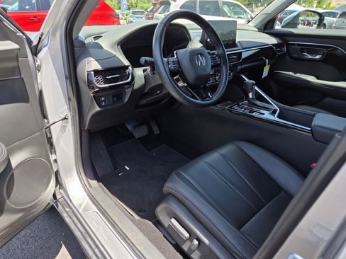 Used 2025 Acura ADX AWD image 11