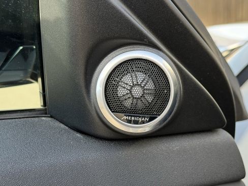 Certified 2026 Land Rover Range Rover Evoque Dynamic SE image 15