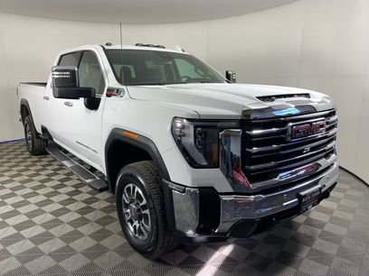 Used 2024 GMC Sierra 3500 SLT w/ SLT Premium Package