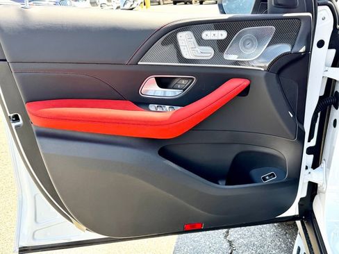 New 2026 Mercedes-Benz GLE 63 AMG S image 17