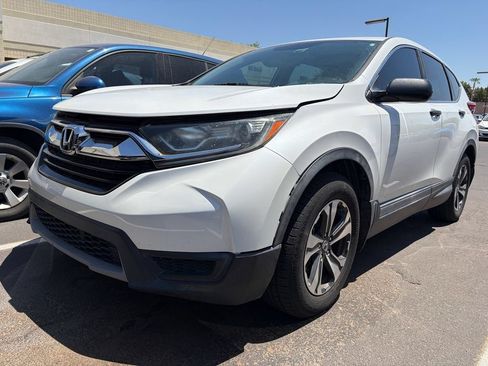 Used 2019 Honda CR-V LX image 2