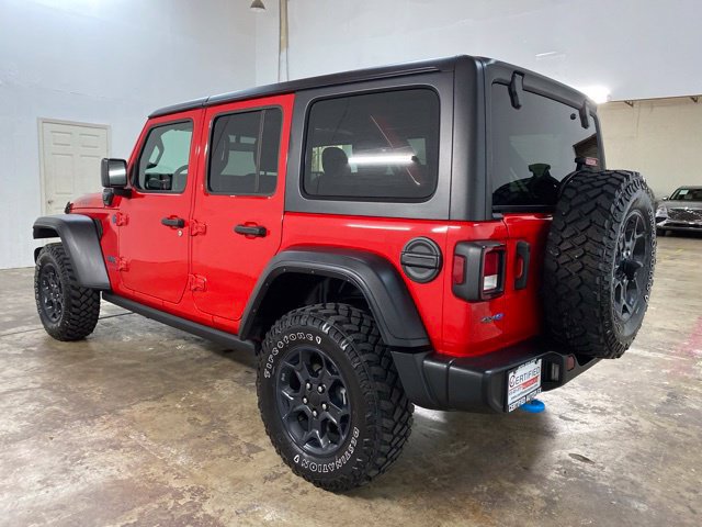 Used 2023 Jeep Wrangler Unlimited w/ 8.4" Radio Group AWD/4WD image 3