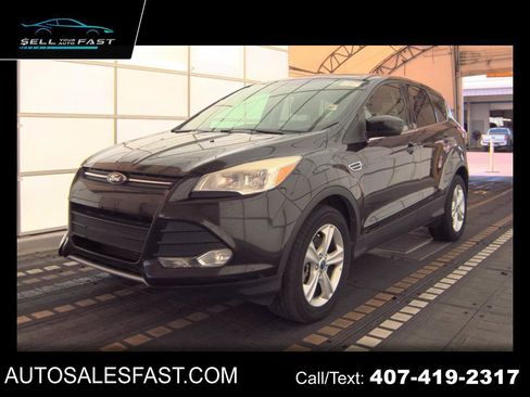 Used 2013 Ford Escape SE image 1