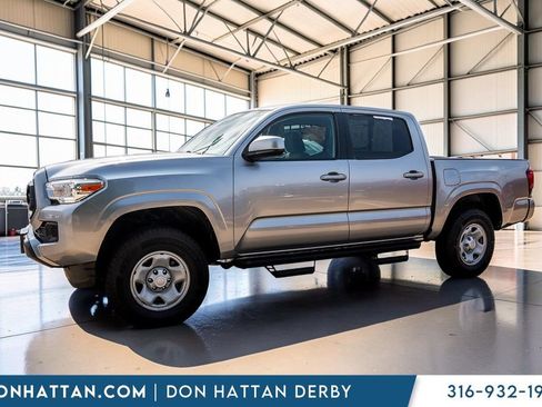 Used 2021 Toyota Tacoma SR AWD/4WD image 2