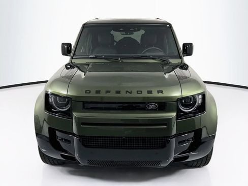 New 2026 Land Rover Defender 110 X-Dynamic SE AWD/4WD image 2