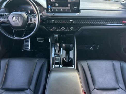 Used 2025 Honda Accord Sport image 4