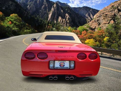 Used 1998 Chevrolet Corvette Convertible w/ Memory Pkg RWD image 4