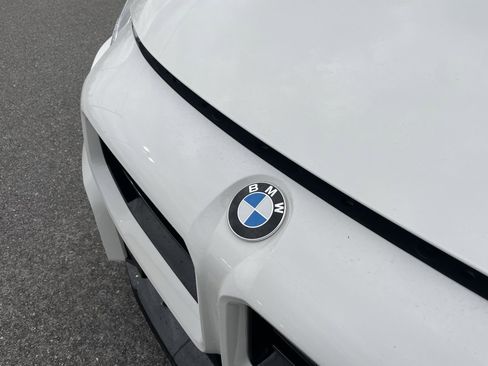 Used 2025 BMW M2 w/ Lighting Package image 28