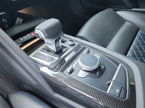 Used 2020 Audi R8 V10 performance image 30