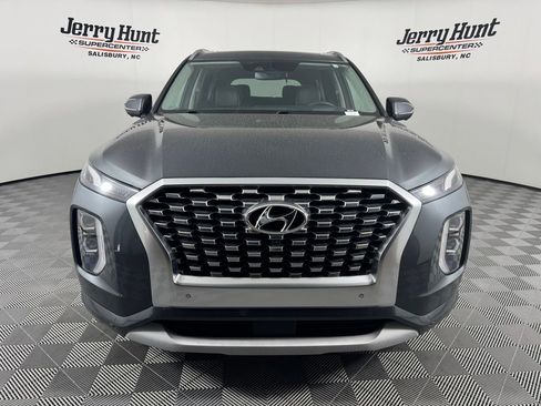 Used 2022 Hyundai Palisade Limited w/ Cargo Package FWD image 4
