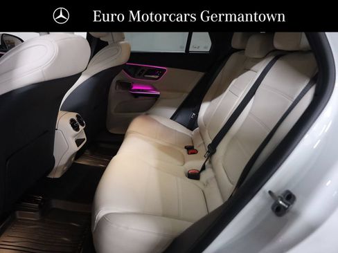 Used 2023 Mercedes-Benz GLC 300 4MATIC image 50