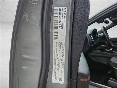 Used 2025 Dodge Durango R/T AWD/4WD image 25