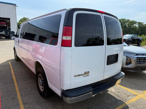 Used 2013 Chevrolet Express 3500 LT w/ LT Preferred Equipment Group RWD image 4