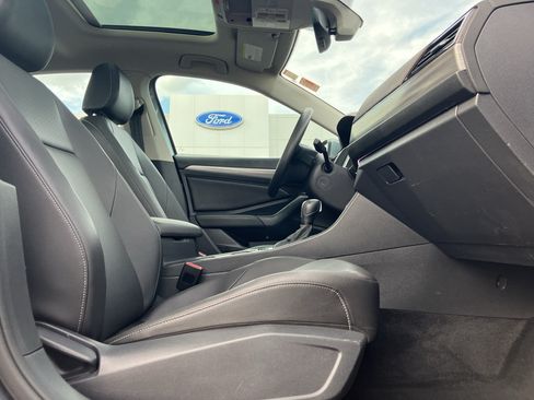Used 2020 Volkswagen Jetta SEL FWD image 36