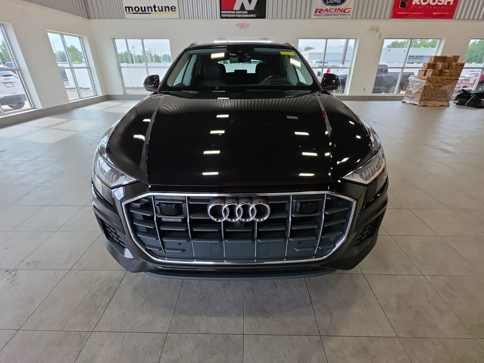 Used 2019 Audi Q8 Prestige AWD/4WD image 4
