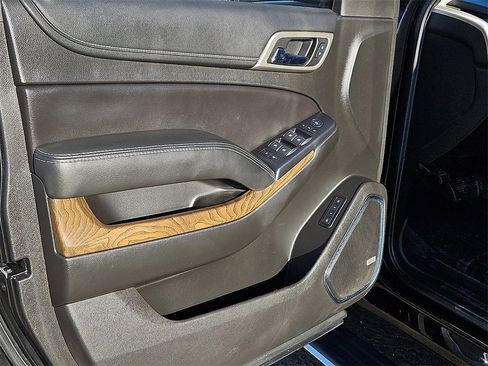 Used 2018 GMC Yukon Denali w/ Denali Ultimate Package image 20