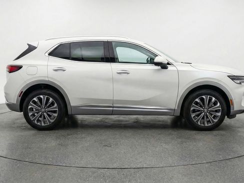 Used 2024 Buick Envision Preferred image 11