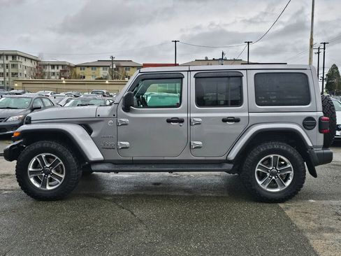 Used 2019 Jeep Wrangler Unlimited Sahara w/ Uconnect 4C Nav & Sound Group image 5