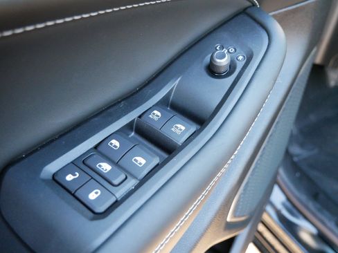 New 2026 Jeep Grand Cherokee Limited Reserve image 12