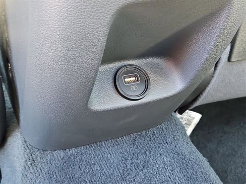 Used 2022 Hyundai Sonata Limited w/ Winter Weather Package image 26